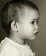 Vikki năm 1975 Vikki năm 1975