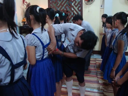 H13.jpg