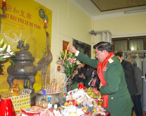 Trang nghiêm lễ hoàn táng vua Lê Dụ Tông ảnh 20