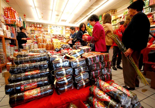 Cali vào xuân Việt ảnh 1