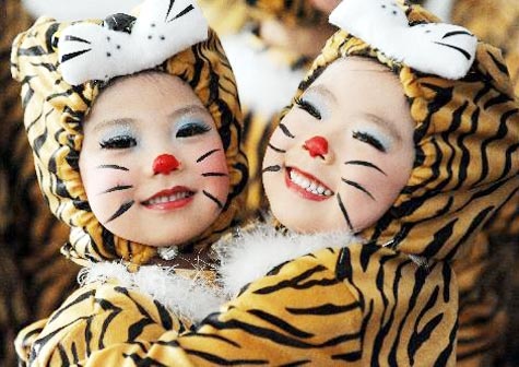 Chùm ảnh: Trung Quốc đã rực rỡ sắc màu đón Tết ảnh 5