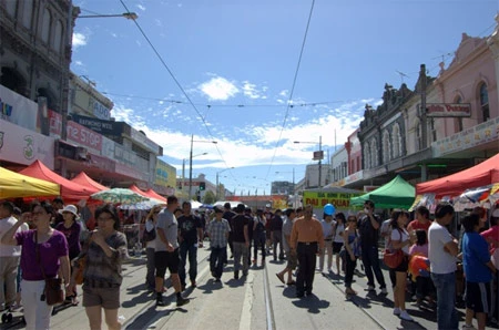 Hội chợ được tổ chức trên 4 góc đường chính của Footscray.