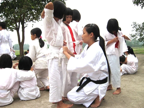 “Bảo mẫu” của những tiểu thiên thần.