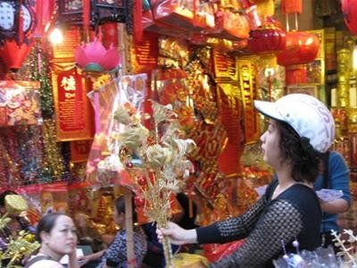 Mua hoa trang trí ngày Tết Mua hoa trang trí ngày Tết