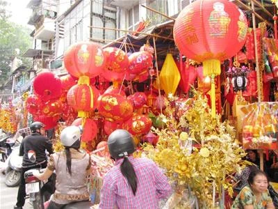 Ngắm đèn lồng