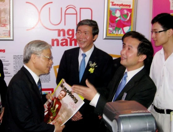 Khai mạc Hội Báo Xuân 2010 ảnh 2