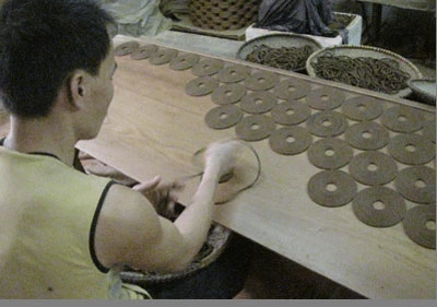 Làng nhang rộn ràng chờ Tết ảnh 11