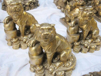 Đi chợ đồ cổ ngày giáp Tết ảnh 10