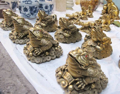 Đi chợ đồ cổ ngày giáp Tết ảnh 7