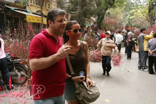 Sắc màu chợ hoa ảnh 9