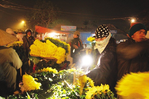 Chuyện ảnh: Xuân đưa làng vào phố ảnh 1