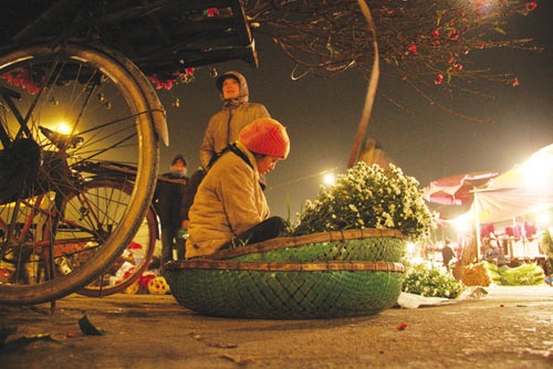 Chuyện ảnh: Xuân đưa làng vào phố ảnh 7