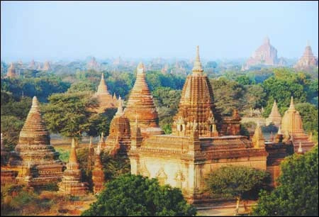 Những ngôi đền tháp đủ hình dáng, niên đại làm nên vẻ đẹp của Bagan