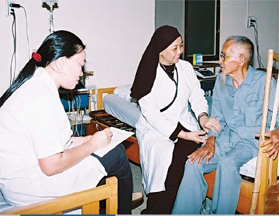 Blouse trắng và nghĩa tình nơi đất Phật ảnh 1 Blouse trắng và nghĩa tình nơi đất Phật ảnh 1