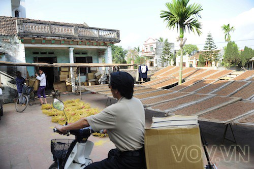 ... và vận chuyển ... và vận chuyển