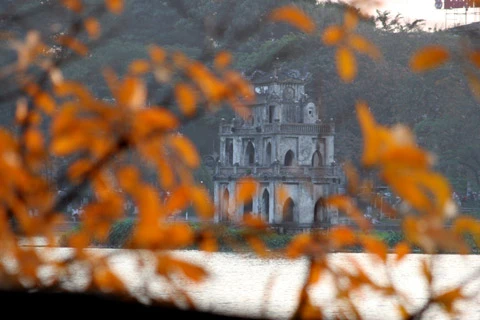 Và còn là thẳm sâu chốn riêng tư của mỗi tâm hồn...