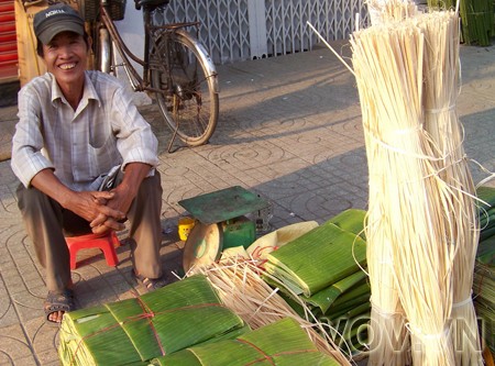 Lá chuối để gói bánh tét Lá chuối để gói bánh tét