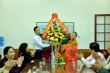 Ban Đại diện Phật giáo Lạng Sơn chúc Tết UBND tỉnh ảnh 7 Ban Đại diện Phật giáo Lạng Sơn chúc Tết UBND tỉnh ảnh 7