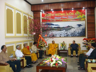 Ban Đại diện Phật giáo Lạng Sơn chúc Tết UBND tỉnh ảnh 1