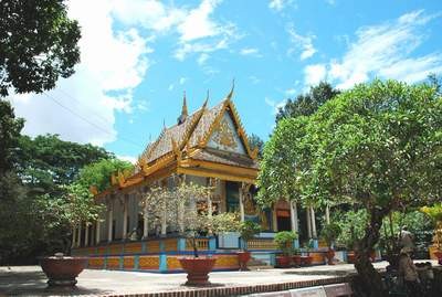 Cổ tự giữa miệt vườn ảnh 1