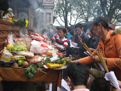 Nghẹt thở đi lễ chùa đầu năm ảnh 5 Nghẹt thở đi lễ chùa đầu năm ảnh 5