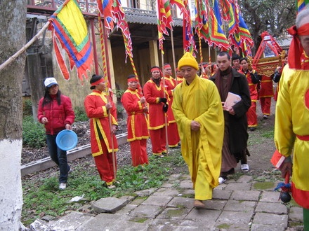 Hà Nam: Chùa Long Đọi với lễ hội Tịch điền ảnh 1 leraruong_01.jpg