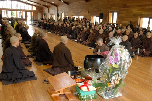 38. Boi Kieu tai Xom Thuong.jpg