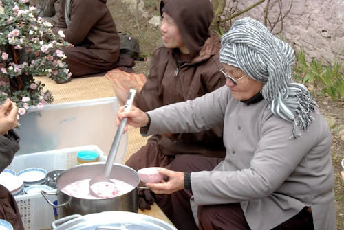 51. Quan che ba Ba 2