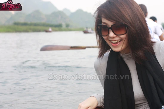 Minh Hằng trẩy hội chùa Hương ảnh 5