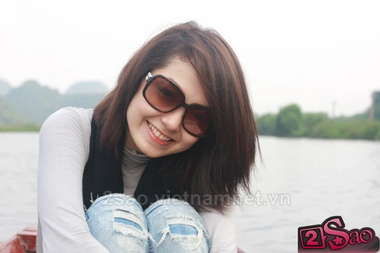 Minh Hằng trẩy hội chùa Hương ảnh 6