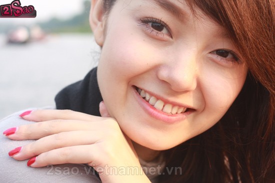 Minh Hằng trẩy hội chùa Hương ảnh 10