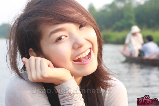 Minh Hằng trẩy hội chùa Hương ảnh 13