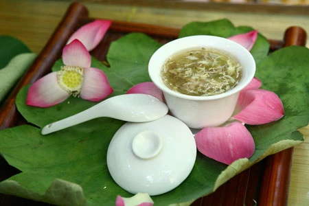 Súp Yến Mùa Xuân