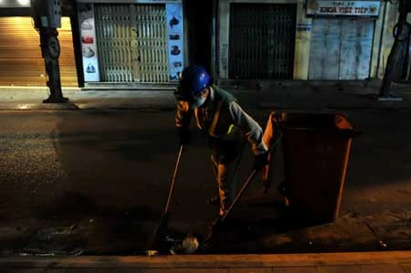 Hà Nội: Lung linh Hà Nội lúc canh khuya ảnh 9