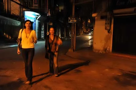 Hà Nội: Lung linh Hà Nội lúc canh khuya ảnh 10