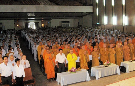 Tổng khai giảng các đạo tràng & ký kết bảo trợ thông tin hội 
thảo Hoằng pháp với báo Giác Ngộ