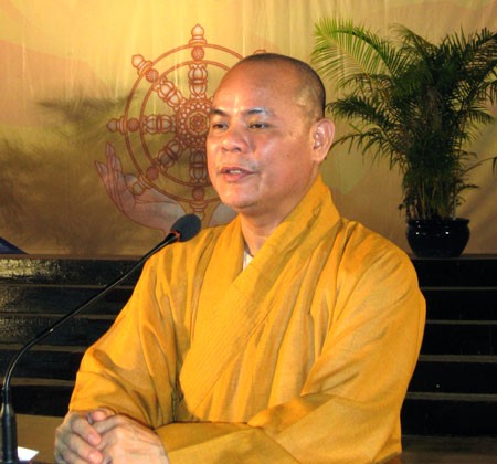 Tổng khai giảng các đạo tràng & ký kết bảo trợ thông tin hội
thảo Hoằng pháp với báo Giác Ngộ