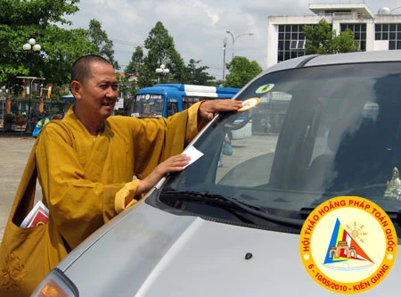 Tổng khai giảng các đạo tràng & ký kết bảo trợ thông tin hội 
thảo Hoằng pháp với báo Giác Ngộ