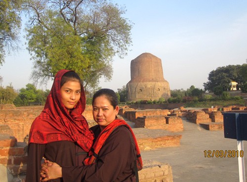 31-ben-me-tai-thap-duc-phat_jpg.jpg