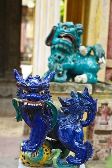 Chùa gốm sứ độc nhất Hà thành ảnh 9