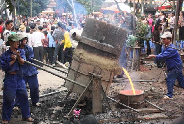 Chùa Diên Phúc đúc tượng và chuông đồng lớn ảnh 15 Chùa Diên Phúc đúc tượng và chuông đồng lớn ảnh 15