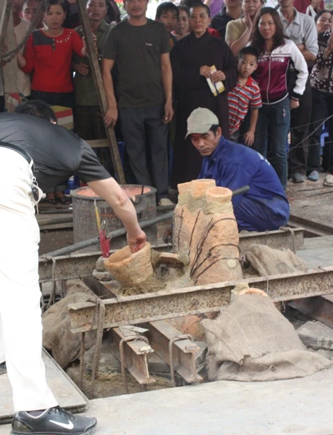 Chùa Diên Phúc đúc tượng và chuông đồng lớn ảnh 16