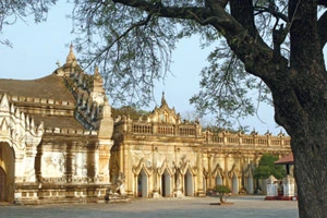 Chùa Ananda kỳ vĩ được xây dựng cách đây gần 1.000 năm