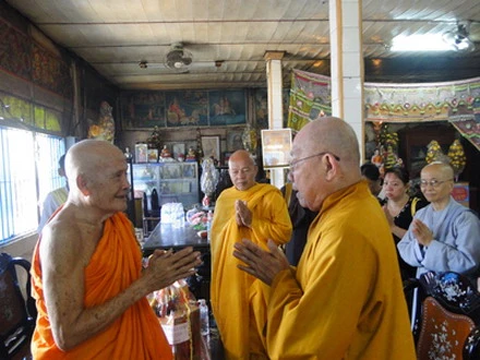 Thuong truc BTS chuc Tet HT Quach Men_resize.jpg