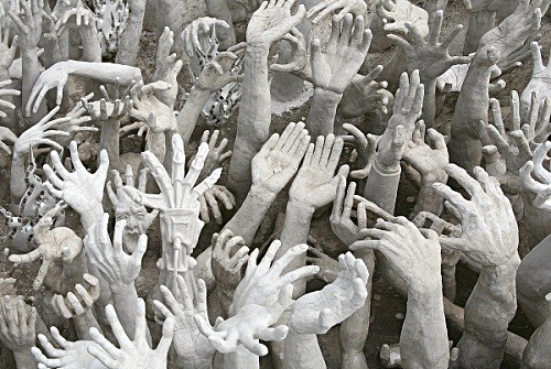 Wat Rong Khun - ngôi chùa tinh khiết ảnh 11