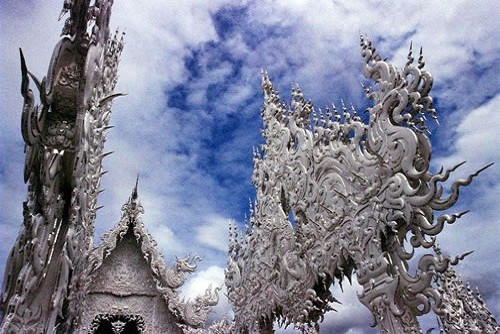 Wat Rong Khun - ngôi chùa tinh khiết ảnh 13