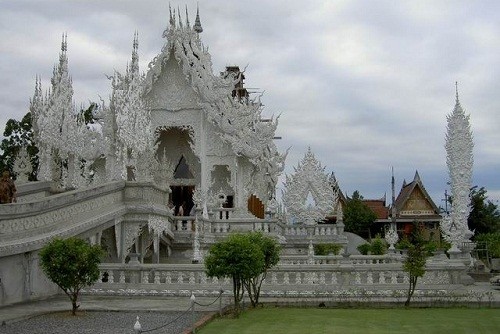 Wat Rong Khun - ngôi chùa tinh khiết ảnh 14