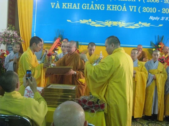 Hải Phòng: Lễ phát bằng tốt nghiệp TCPH khoá V và khai giảng khoá VI ảnh 7