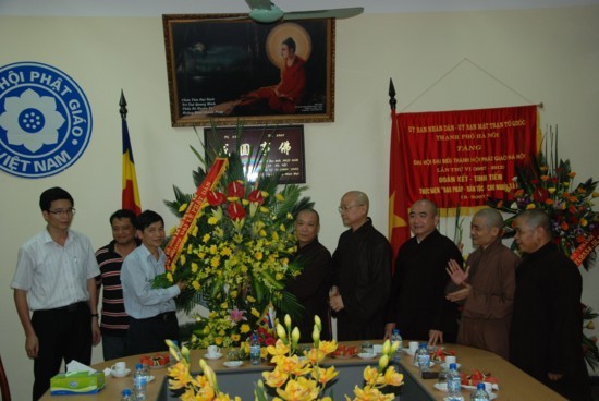 Hà Nội: Lãnh đạo thành phố chúc mừng Phật đản PL.2554 - DL.2010 ảnh 8 Hà Nội: Lãnh đạo thành phố chúc mừng Phật đản PL.2554 - DL.2010 ảnh 8