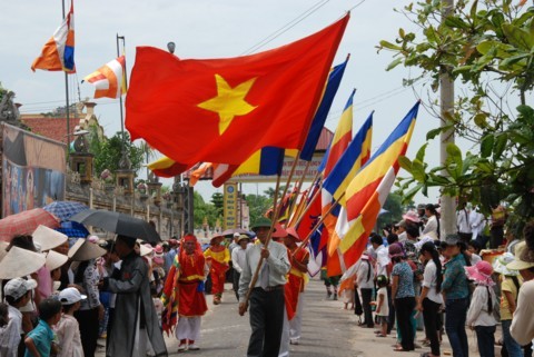 Ninh Bình: Đại lễ Phật đản và cung nghinh Xá lợi Phật về Tổ đình Kim Liên (chùa Đồng Đắc) ảnh 8 Ninh Bình: Đại lễ Phật đản và cung nghinh Xá lợi Phật về Tổ đình Kim Liên (chùa Đồng Đắc) ảnh 8